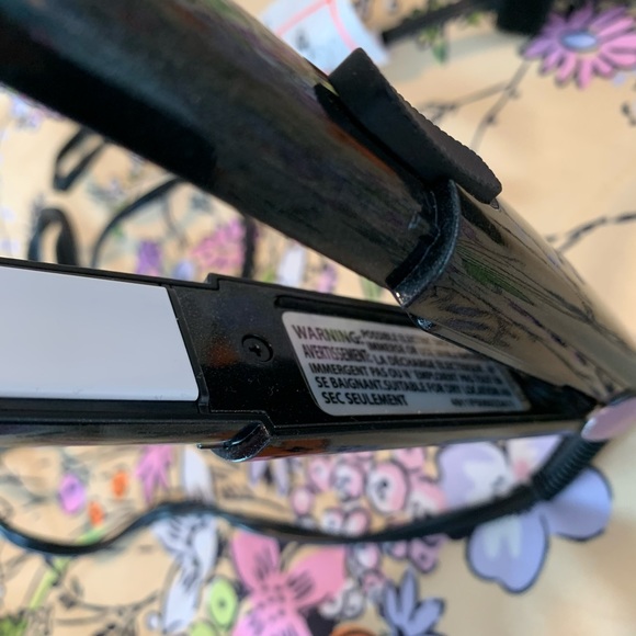 T3 Hair Straightener - Picture 6 of 6